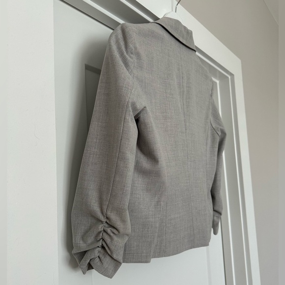 Express Blazer - Picture 3 of 4